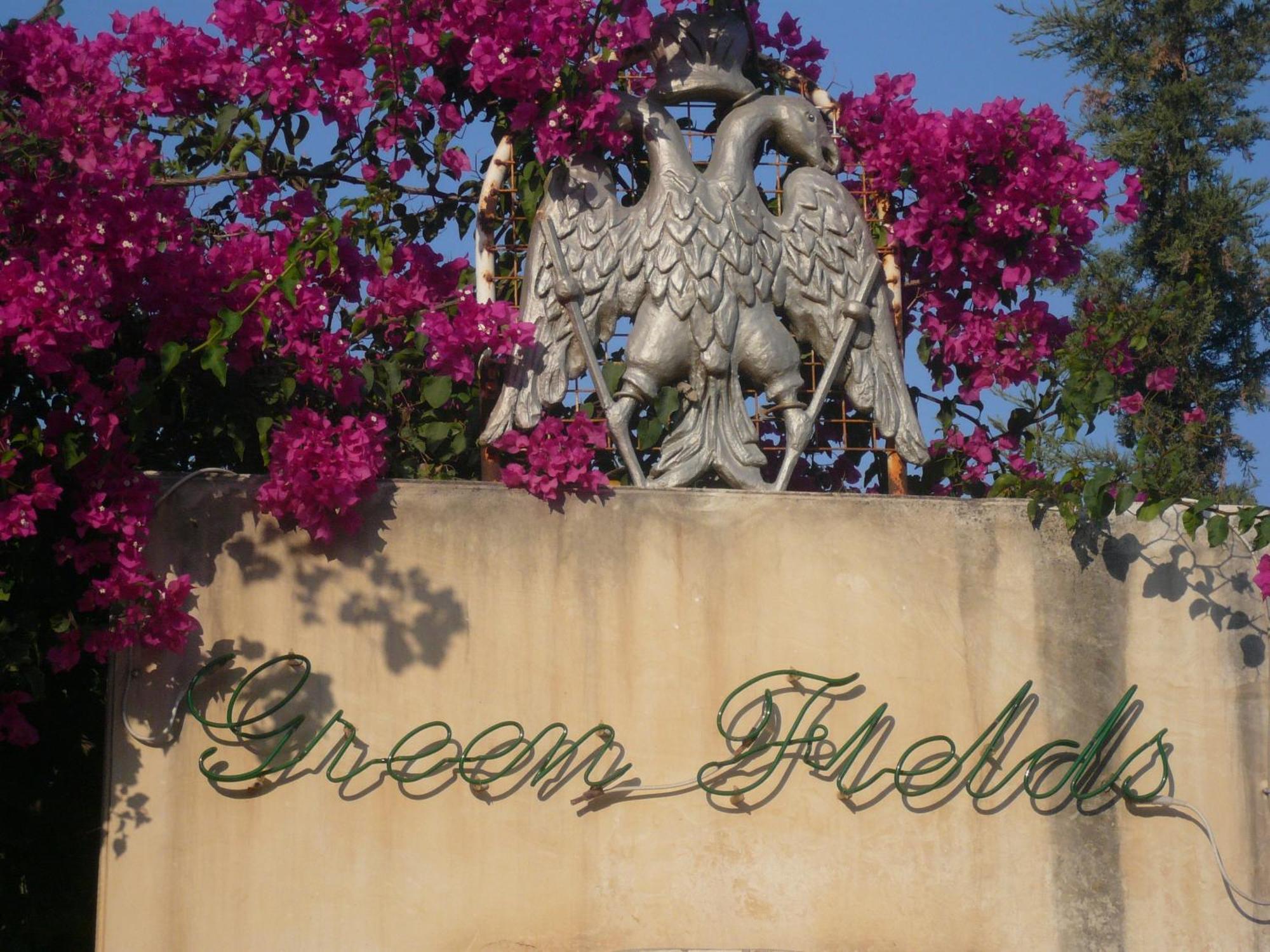 Greenfields Country Club ลิมาซอล ภายนอก รูปภาพ